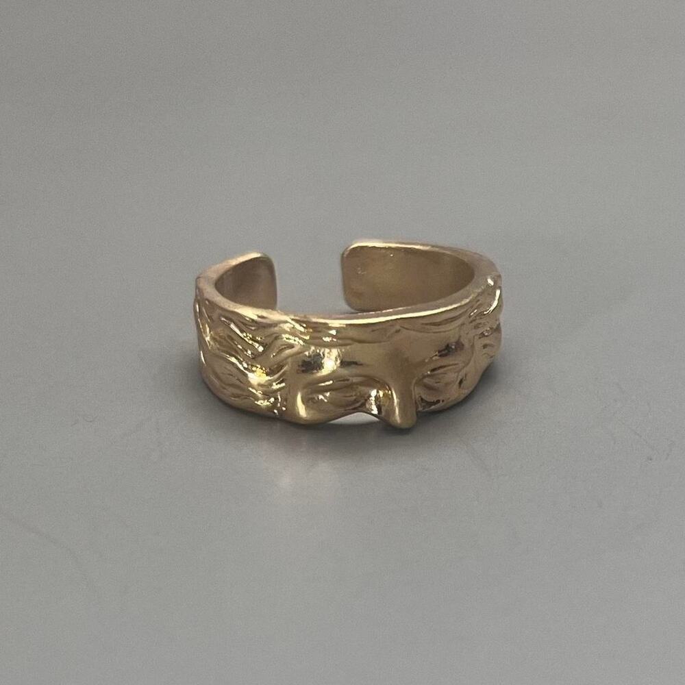 Y2K Vintage Gold Greek Face Ring – Adjustable Size, Unisex, Brand New